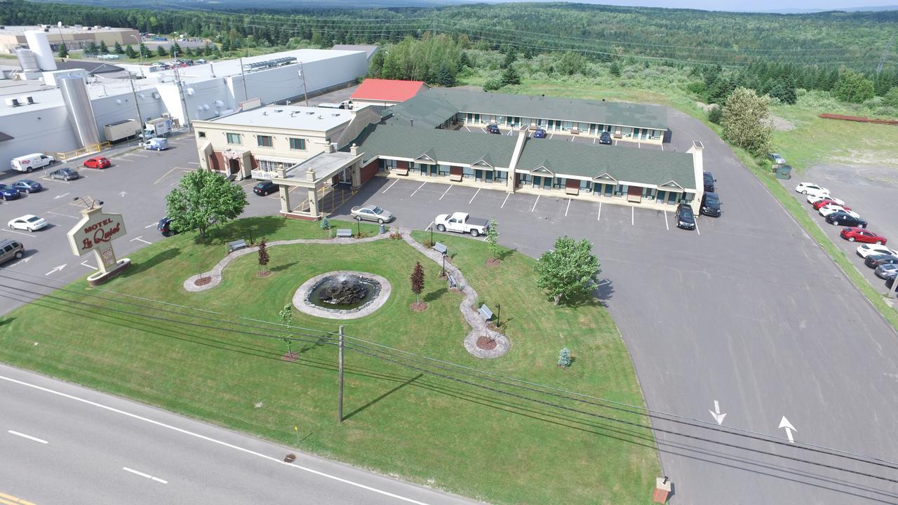 Hotel Motel Le Quiet Lac-Mégantic Exteriör bild