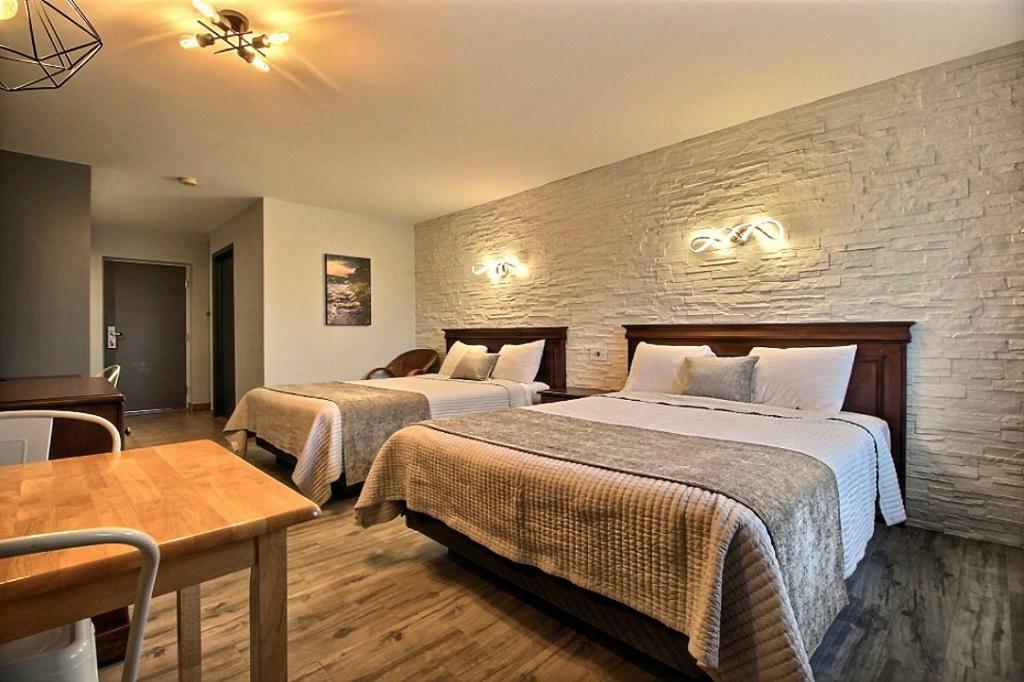 Hotel Motel Le Quiet Lac-Mégantic Exteriör bild